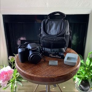 Barely Used- Canon PowerShot SX530 HS Camera